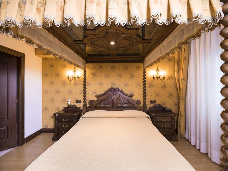 HABITACIÓN DOBLE USO INDIVIDUAL Hotel Julia Aranda de Duero Aranda de Duero HABITACIÓN DOBLE USO INDIVIDUAL Hotel Julia Aranda de Duero Aranda de Duero